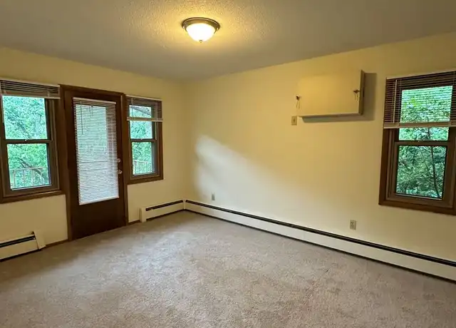 Property at 4401 Valley View Rd Unit 10, Minneapolis, MN, 55424, 2 beds, 2 baths, [object Object]