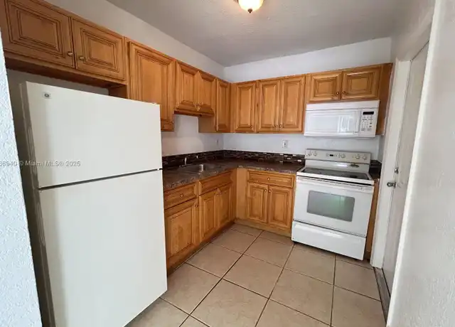 Property at 8287 NE Miami Ct Unit 101, Miami, FL, 33138, 2 beds, 1 bath, [object Object]