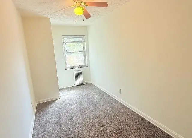 Photo of 4000 Leesburg Ln, Cincinnati, OH 45209