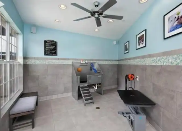 Property at 2323 Piedmont Rd NE, Atlanta, GA, 30324, 1 bed, 1 bath, [object Object]