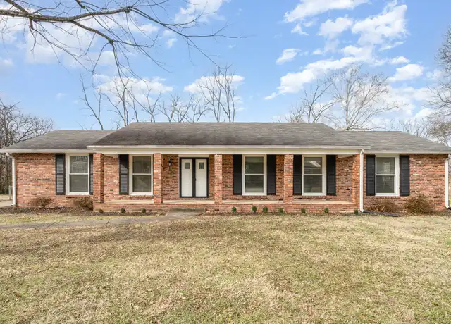 Property at 1009 Edwin Warner Dr, Nashville, TN, 37205, 4 beds, 2 baths, [object Object]