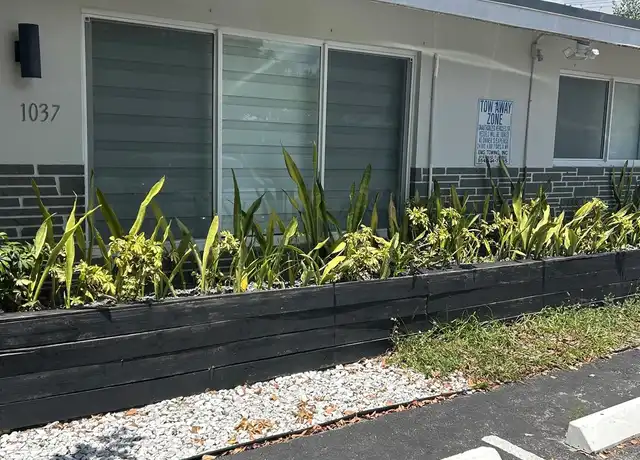 Property at 1037 NE 9th Ave Unit 3, Fort Lauderdale, FL, 33304, 1 bed, 1 bath, [object Object]