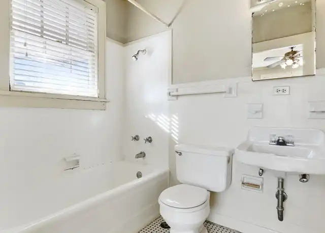 Property at 504 Gladstone Blvd Unit 510, Shreveport, LA, 71104, 1 bed, 1 bath, [object Object]