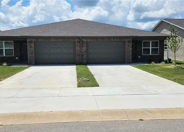 Property at 517 NW 68th Ave, Bentonville, AR, 72712, 3 beds, 2 baths, [object Object]