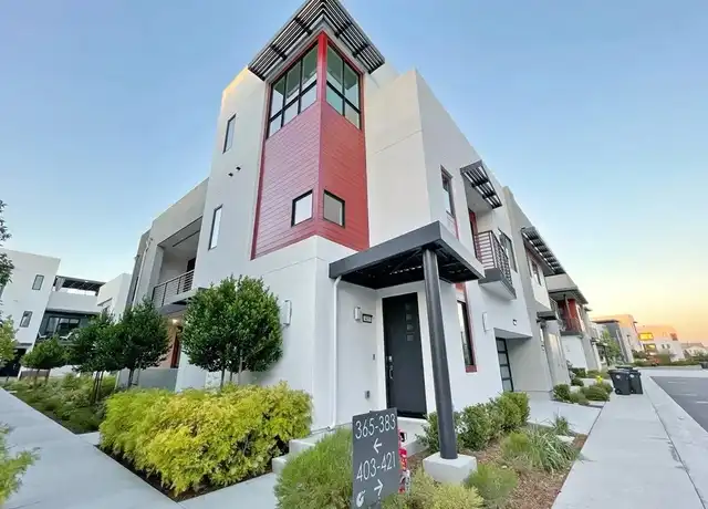 Property at 407 Transport, Tustin, CA, 92782, 3 beds, 3 baths, [object Object]