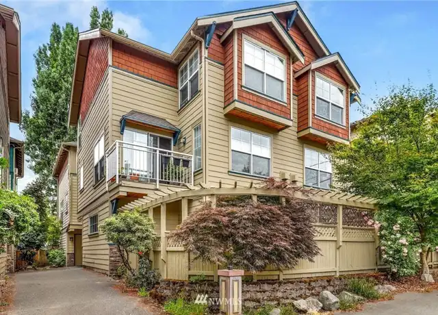 Property at 3623 Phinney Ave N, Seattle, WA, 98103, 3 beds, 3 baths, [object Object]