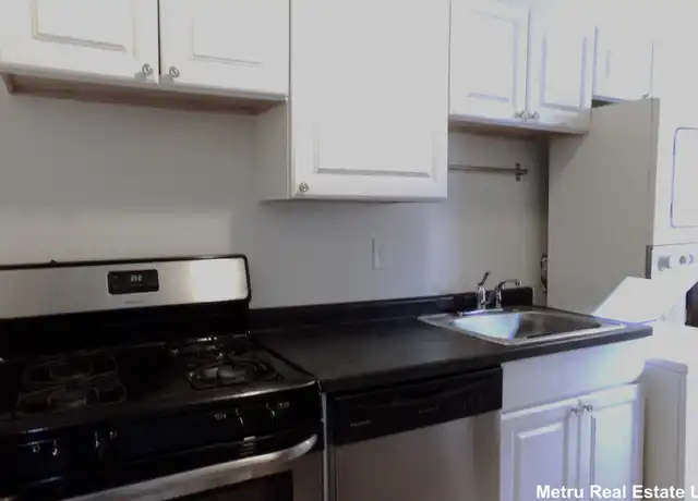 Property at 4224 N Clark St Unit 3, Chicago, IL, 60613, 1 bed, 1 bath, [object Object]
