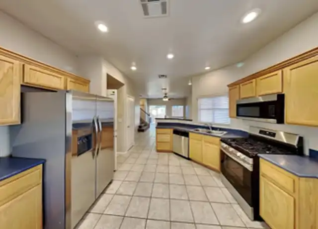 Property at 10521 Soneto Creek Ct, Las Vegas, NV, 89129, 3 beds, 2.5 baths, [object Object]