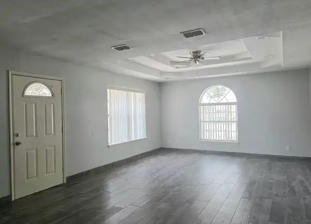 Property at 3001 Ashley Pl Unit 3009, Pharr, TX, 78577, 2 beds, 2 baths, [object Object]
