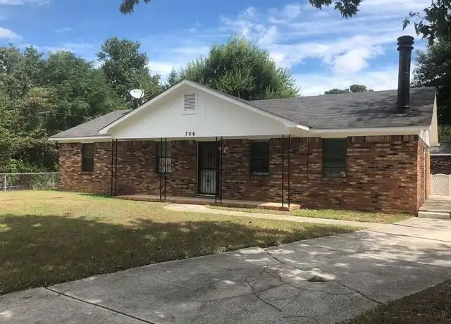 Property at 706 Cottonwood Ct, Grovetown, GA, 30813, 3 beds, 2 baths, [object Object]