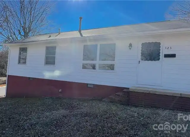 Property at 323 Oakwood Cir, Gastonia, NC, 28054, 3 beds, 2 baths, [object Object]