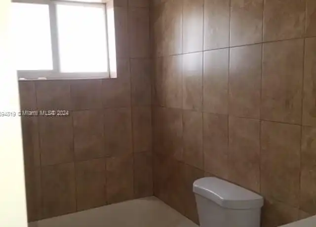Property at 1310 NE 127th St Unit 3, North Miami, FL, 33161, 1 bed, 1 bath, [object Object]