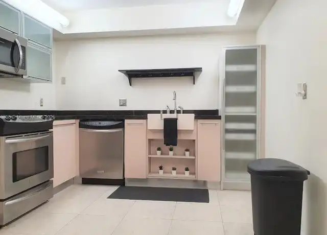 Property at 16300 Golf Club Rd #504, Weston, FL, 33326, 2 beds, 2.5 baths, [object Object]