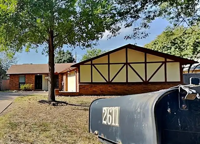 Property at 2611 Valley View Dr, Corinth, TX, 76210, 3 beds, 2 baths, [object Object]