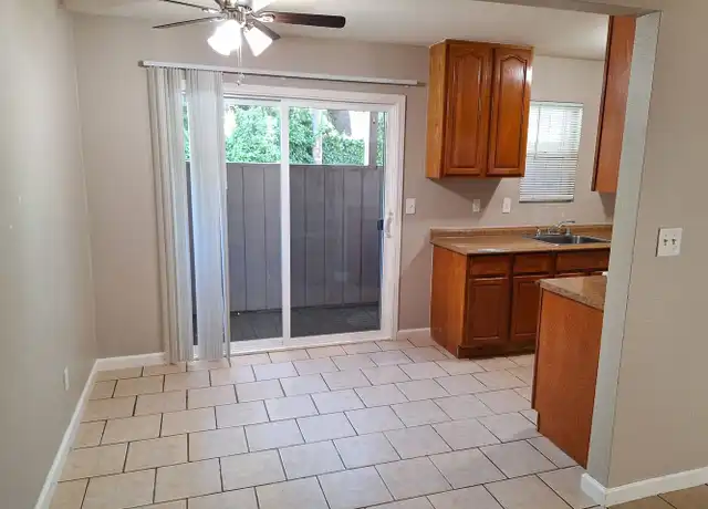 Property at 2612 2nd Ave Unit 11, Sacramento, CA, 95818, 3 beds, 2 baths, [object Object]
