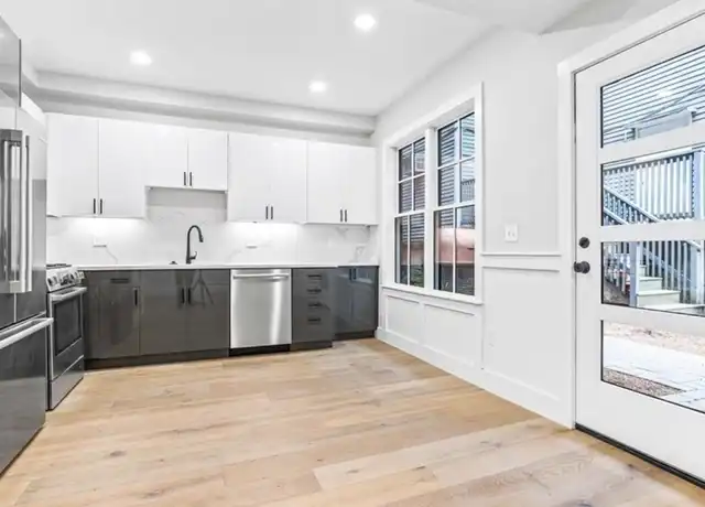 Property at 300 Somerville Ave Unit A, Somerville, MA, 02143, 2 beds, 2.5 baths, [object Object]