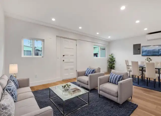 Property at 1060 20th St Unit 21, Santa Monica, CA, 90403, 1 bed, 1 bath, [object Object]