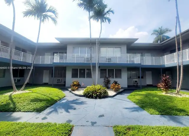 Property at 350 75th St #205, Miami Beach, FL, 33141, 1 bed, 1 bath, [object Object]