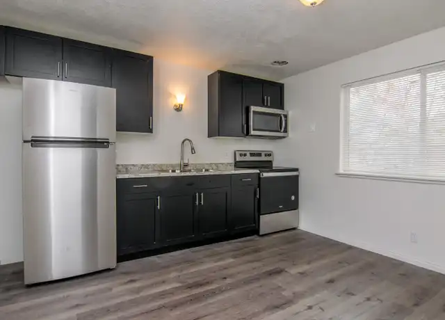 Property at 385 N 1300 W Unit B, Salt Lake City, UT, 84116, 2 beds, 1 bath, [object Object]