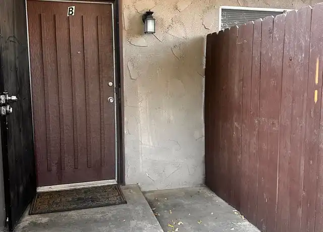 Property at 5808 Almendra Ave, Bakersfield, CA, 93309, 2 beds, 1 bath, [object Object]