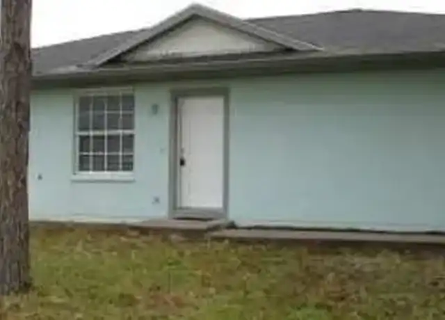 Property at 2036 15th St SW, Vero Beach, FL, 32962, 3 beds, 2 baths, [object Object]