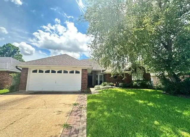 Property at 5721 Bluebonnett Dr, Bossier City, LA, 71112, 3 beds, 2 baths, [object Object]