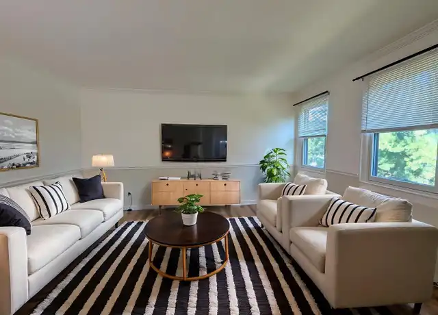 Property at 4824 Chevy Chase Dr Unit 302, Chevy Chase, MD, 20815, 1 bed, 1 bath, [object Object]
