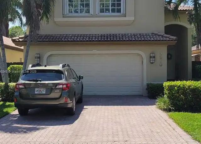 Property at 5280 NW 113th Pl, Doral, FL, 33178, 4 beds, 2 baths, [object Object]
