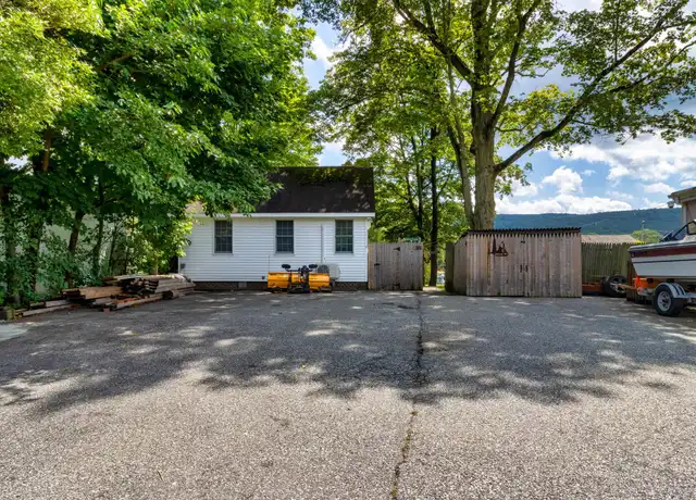 Property at 154 Windermere Ave Unit A, Greenwood Lake, NY, 10925, 1 bed, 1 bath, [object Object]
