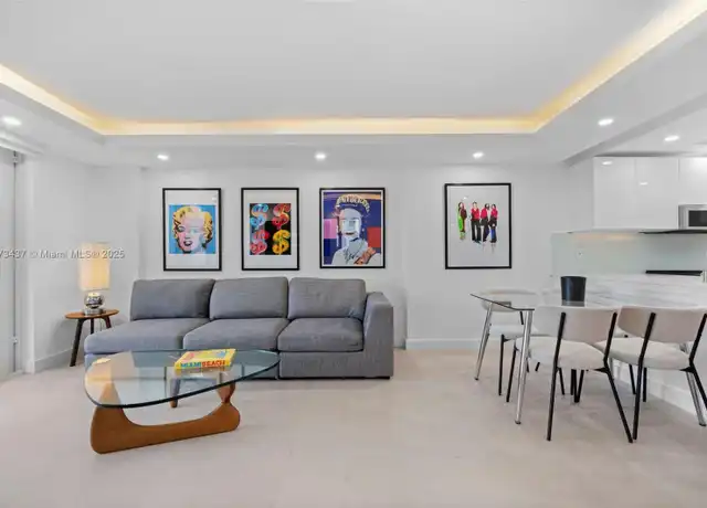 Property at 345 Ocean Dr #326, Miami Beach, FL, 33139, 2 beds, 2 baths, [object Object]