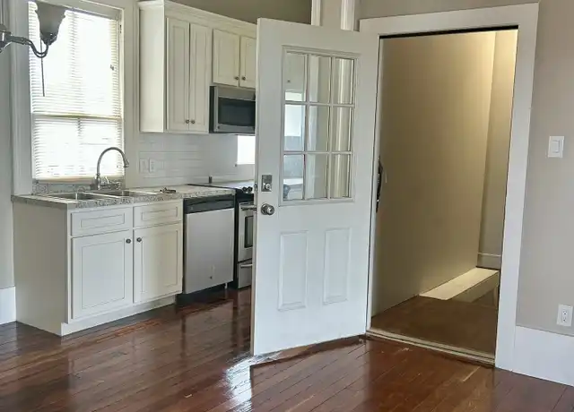 Property at 53 Lebrun Ct, Galveston, TX, 77551, 1 bed, 1 bath, [object Object]