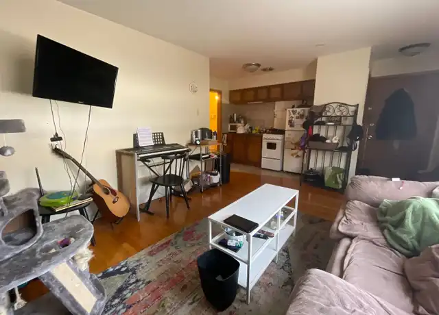 Property at 1466 N Farwell Ave Unit 01, Milwaukee, WI, 53202, 1 bed, 1 bath, [object Object]