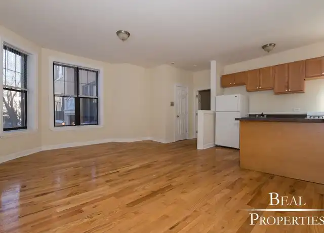 Property at 727 W Barry Ave Unit B1, Chicago, IL, 60657, 1 bed, 1 bath, [object Object]