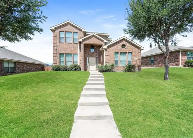 Property at 611 Canvas Ct, Lancaster, TX, 75146, 4 beds, 2 baths, [object Object]