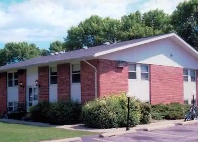 Property at 1600 7th St SW Unit 3, Willmar, MN, 56201, 1 bed, 1 bath, [object Object]