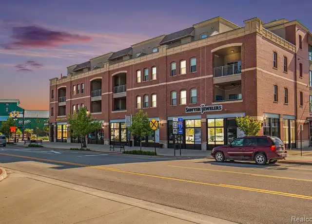 Property at 134 N Leroy St #304, Fenton, MI, 48430, 1 bed, 1 bath, [object Object]