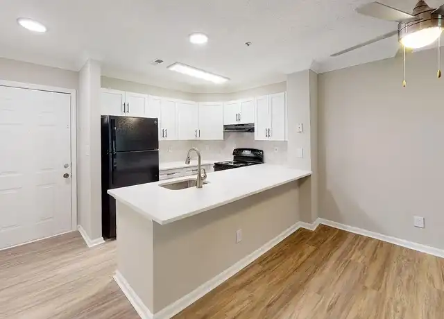 Property at Northlake - 8215 Crescent Ridge Dr, Charlotte, NC, 28269, 2 beds, 2 baths, [object Object]