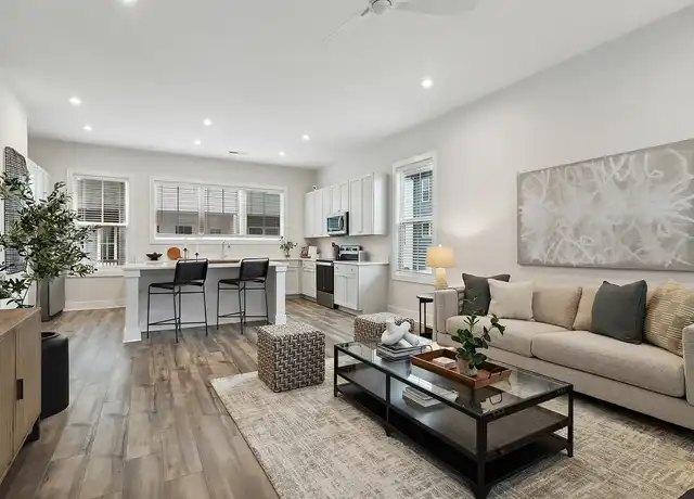 Property at Kennett 776 - 776 Metropolitan Pkwy SW, Atlanta, GA, 30310, 2-3 beds, 2-3 baths, [object Object]