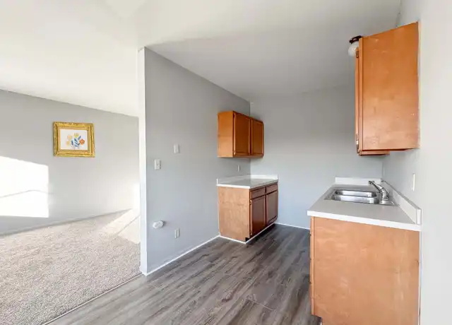 Property at 2921 Saginaw St, Flint, MI, 48503, 1 bed, 1 bath, [object Object]