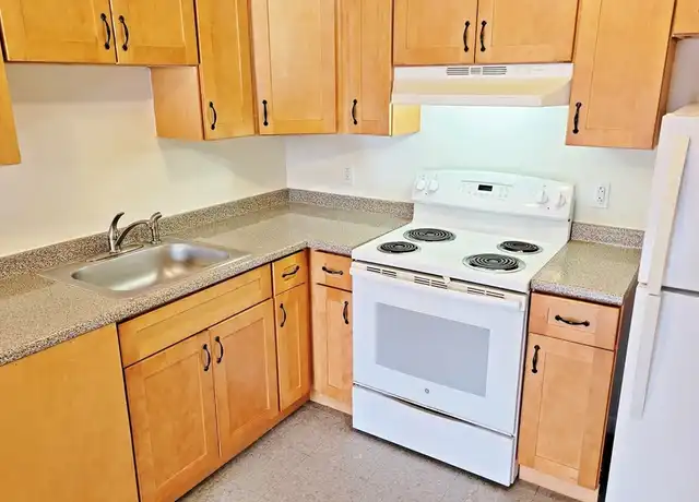 Property at 70 Jamaicaway #7, Jamaica Plain, MA, 02130, 2 beds, 1 bath, [object Object]