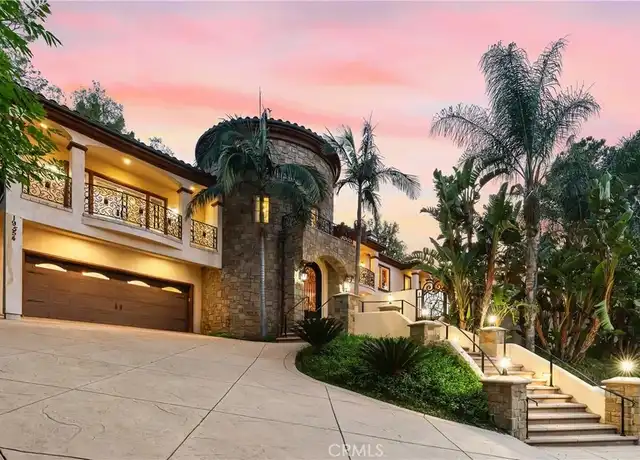 Property at 19554 Wells Dr, Tarzana, CA, 91356, 5 beds, 6 baths, [object Object]