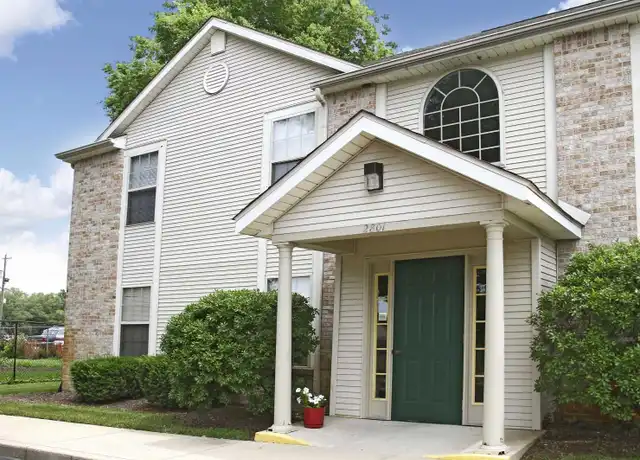 Property at Cypress Square - 301 Ravenwood Ln, Lafayette, IN, 47909, 1-2 bed, 1 bath, [object Object]