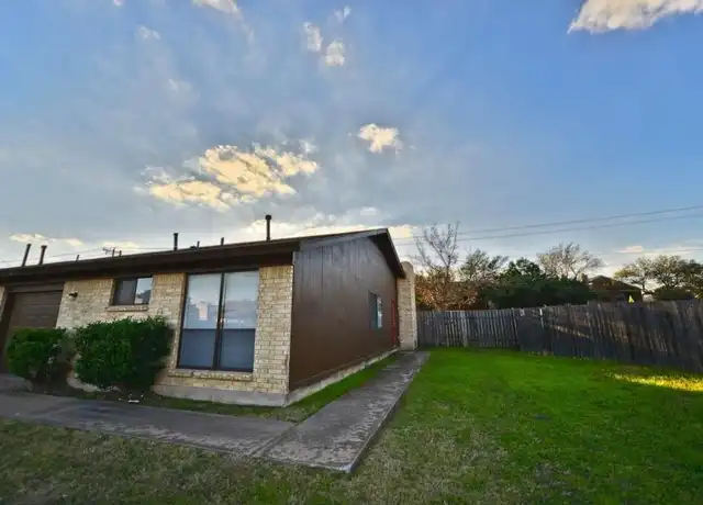 Property at 1201 Westcott Dr Unit A, Round Rock, TX, 78664, 2 beds, 2 baths, [object Object]