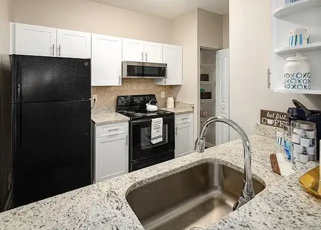 Photo of 14330 58th St N, Clearwater, FL 33760