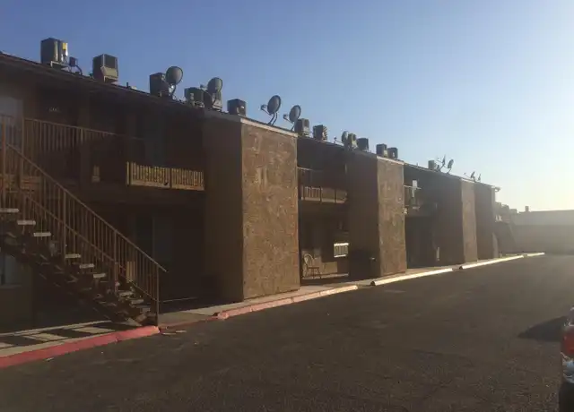 Property at 1736 E Brill St Unit 102, Phoenix, AZ, 85006, 2 beds, 1 bath, [object Object]