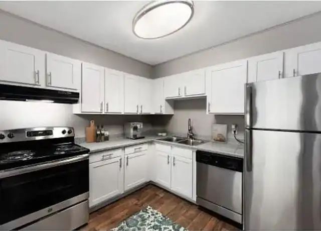Property at Asbury Plaza - 5170 E Asbury Ave, Denver, CO, 80222, 1-2 bed, 1-1.5 bath, [object Object]