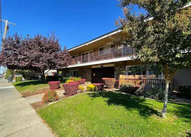 Property at 1214 Bell St, Sacramento, CA, 95825, 1-2 bed, 1 bath, [object Object]