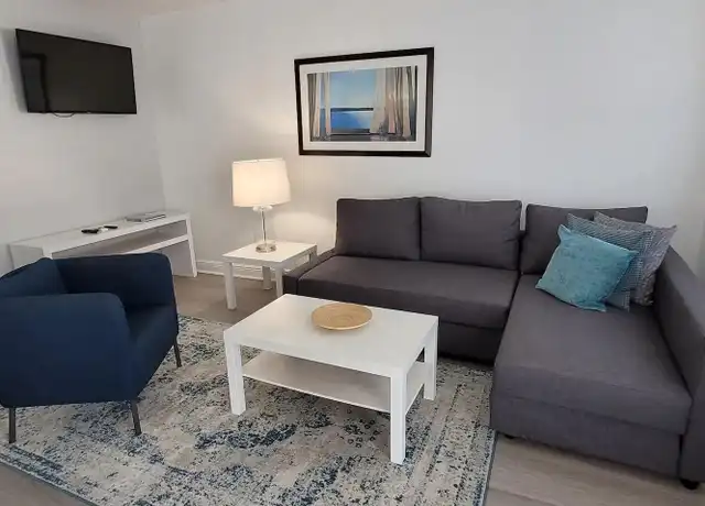 Property at 3226 NE 12th St #3, Pompano Beach, FL, 33062, 1 bed, 1 bath, [object Object]