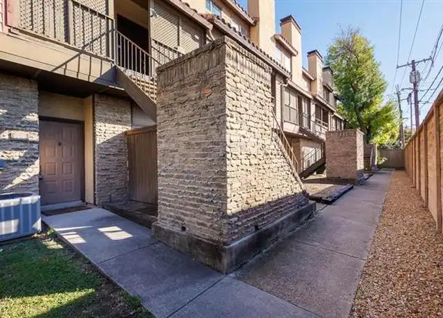 Property at 5757 E University Blvd Unit 22P, Dallas, TX, 75206, 1 bed, 1 bath, [object Object]