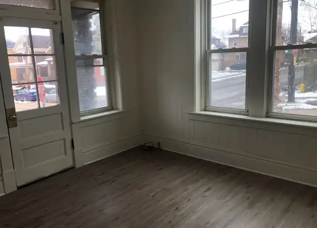 Property at 34 S 2nd St Unit 1, Duquesne, PA, 15110, 3 beds, 1 bath, [object Object]